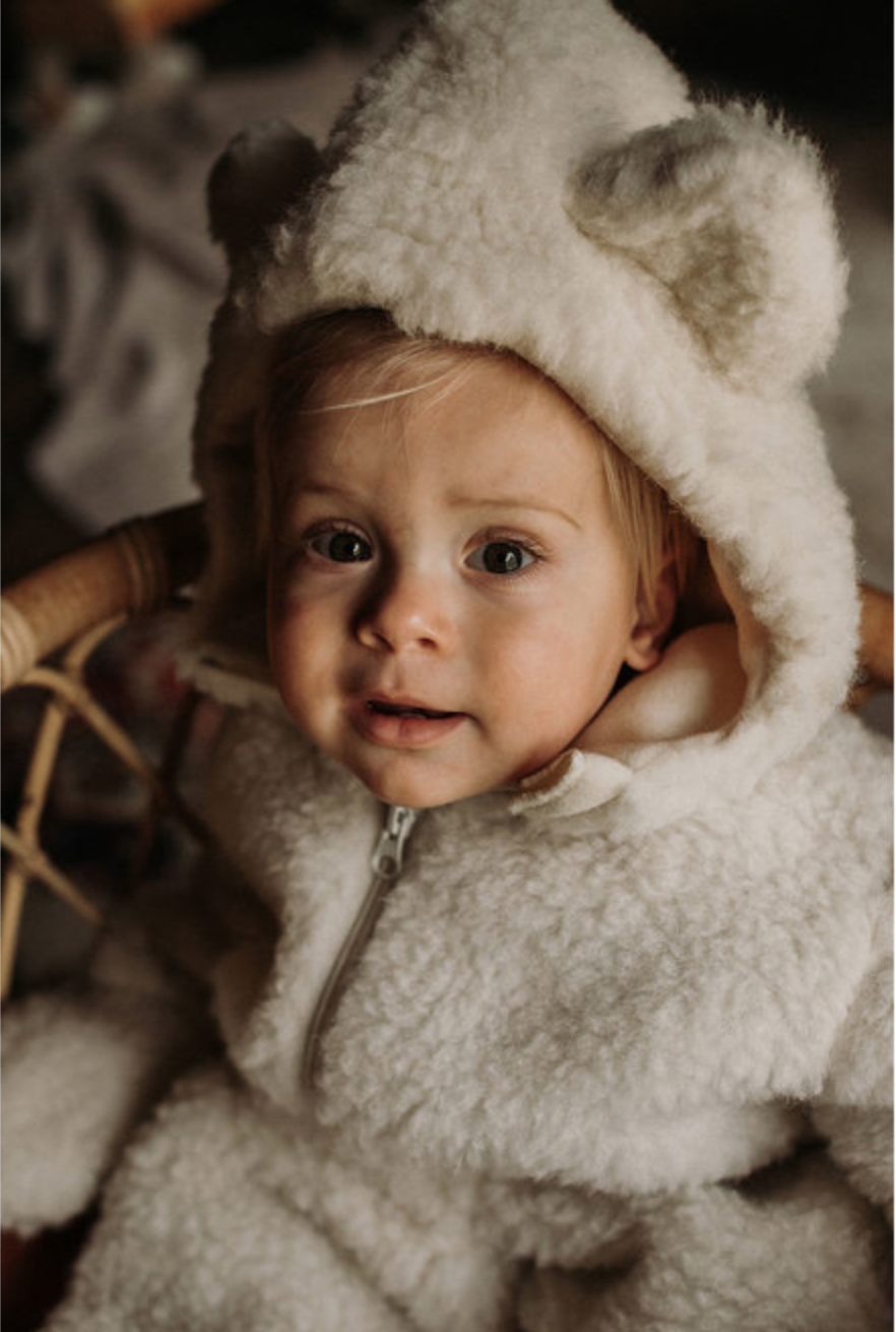 droefheid zeevruchten Doctor in de filosofie Alwero overall babybears huispak baby naturel babypak sneeuwpak teddy met  oortjes wit/creme wol - Minipop